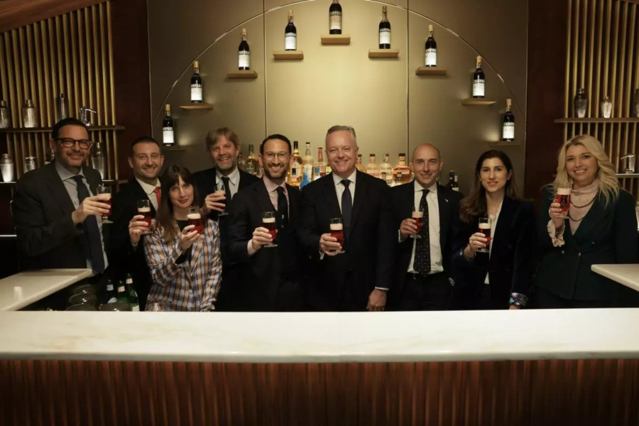 L’eccellenza del Made in Italy nella moneta dedicata a Campari