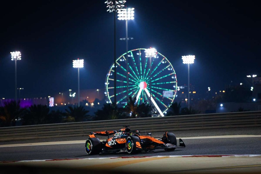 Gp Bahrain, vince Piastri su Russell, Leclerc ai piedi del podio