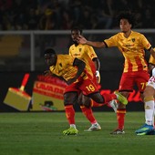 Il Lecce batte 1-0 il Genoa e resta in Serie A