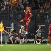 Tre volte Dybala-Malen, poi Pisilli: la Roma piega la Fiorentina