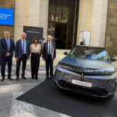 Lancia presenta Gamma il Suv dei 120 anni con design italiano e produzione a Melfi Lancia presenta Gamma il Suv dei 120 anni con design italiano e produzione a Melfi