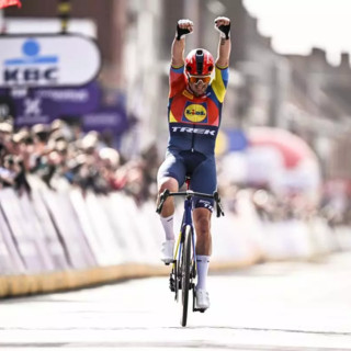 Terzo trionfo per Pedersen alla Gand-Wevelgem, Milan sul podio