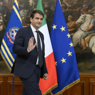 Ue, Fitto “Fondi coesione non per acquisto armi”