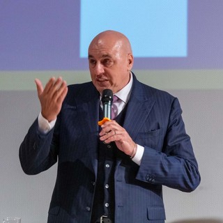Crosetto “Per reagire ai dazi all’Europa serve crescita mercato interno”