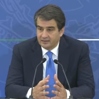 Fitto “Obiettivo della Commissione Ue è raddoppiare fondi per la casa”