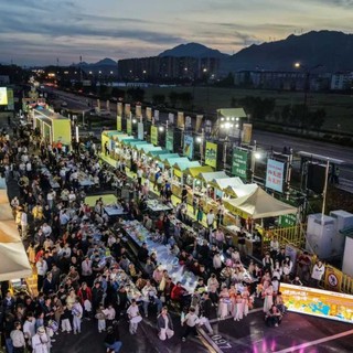Cina, sale il fatturato legato ai consumi nelle vacanze del Primo Maggio