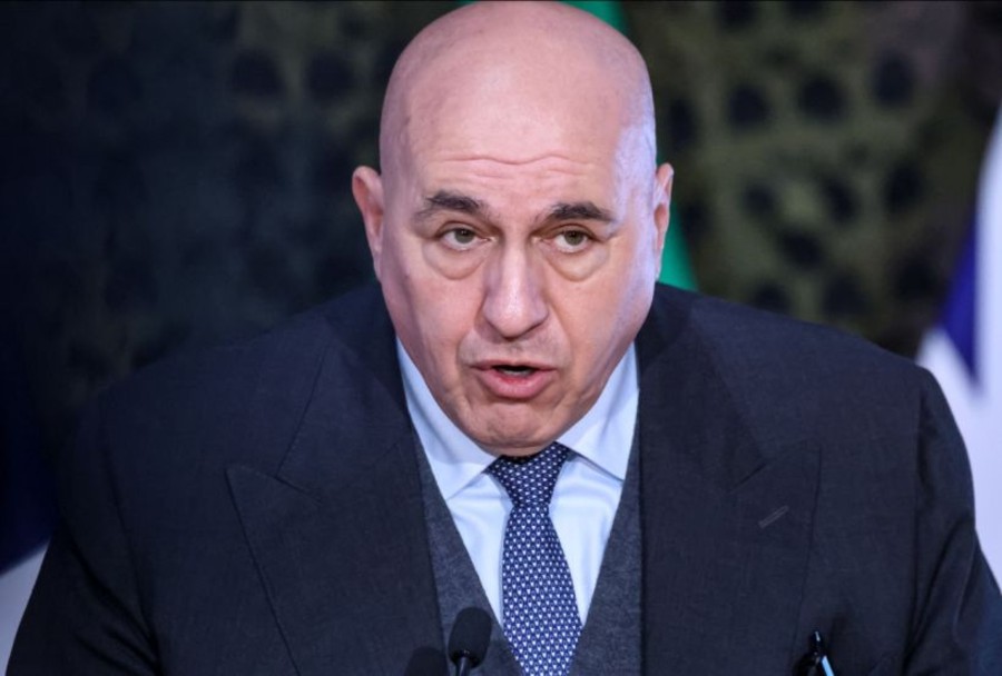 Iran, Crosetto “Attacco non condiviso e fuori del diritto internazionale” Iran, Crosetto “Attacco non condiviso e fuori del diritto internazionale”