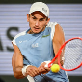 Arnaldi non gioca per un virus, Cobolli in finale al Roland Garros contro Zverev