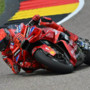 Marc Marquez vola nella practice di Brno, Martin 5° al rientro