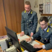 Bologna, traffico di stupefacenti via posta. Sequestro di 55 kg di droga
