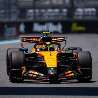 Norris vince la Sprint del Gp di Miami su Piastri, terzo Leclerc