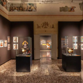 Intesa Sanpaolo, a Vicenza la mostra “Ceramiche e nuvole”