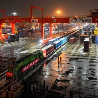 China Railway Express, boom di viaggiatori per la rotta transcaspica Xìan-Baku