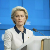 Ursula von der Leyen “La via per pace è la forza, l’Ue sostiene Kiev”