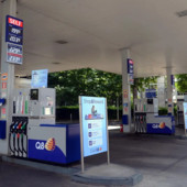 Carburanti, Q8 Italia fissa un tetto massimo ai prezzi per un mese da ottobre Carburanti, Q8 Italia fissa un tetto massimo ai prezzi per un mese da ottobre