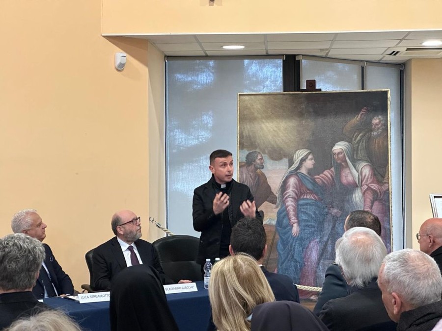 Banca del Fucino, svelato a L’Aquila il restauro della tela “La Visitazione” Banca del Fucino, svelato a L’Aquila il restauro della tela “La Visitazione”