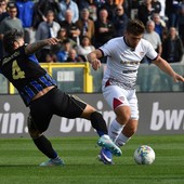 Il Pisa in dieci piega 3-1 il Cagliari, doppietta di Caracciolo