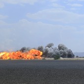 Missile Houthi su aeroporto di Riad, almeno 12 morti e oltre 300 feriti