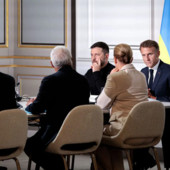 Zelensky vede Volenterosi a Parigi “Stiamo dando concretezza a garanzie”