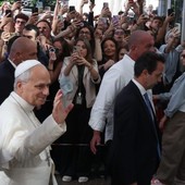 Papa Leone XIV rientrato in Vaticano dopo le dimissioni dal Gemelli Papa Leone XIV rientrato in Vaticano dopo le dimissioni dal Gemelli