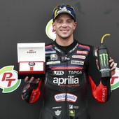 Bezzecchi domina in Thailandia, Marc Marquez si ritira Bezzecchi domina in Thailandia, Marc Marquez si ritira