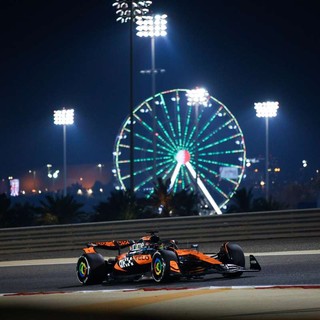 Gp Bahrain, vince Piastri su Russell, Leclerc ai piedi del podio