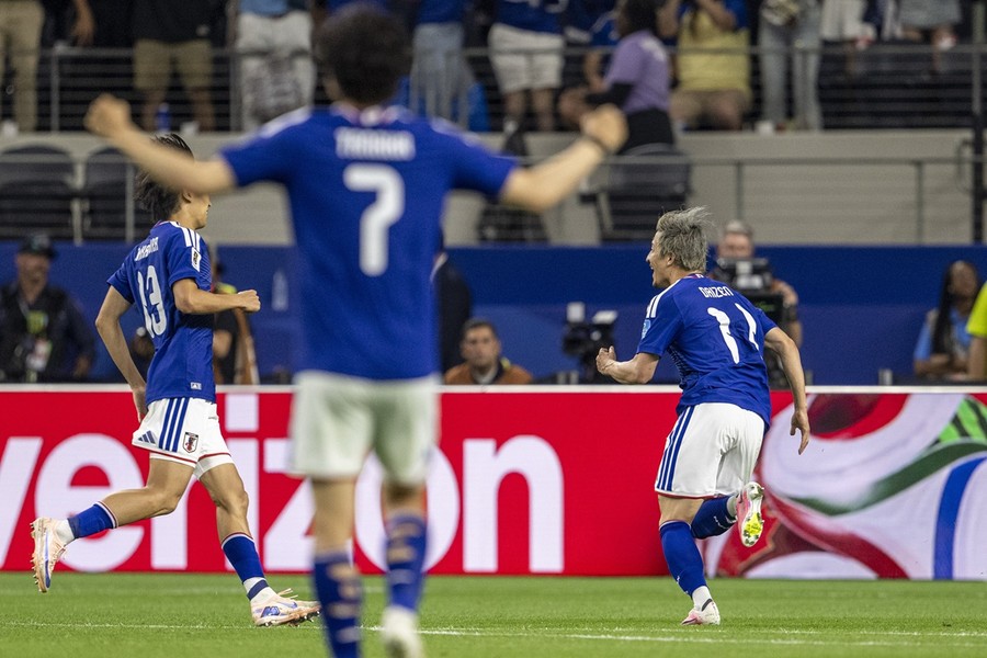 Giappone e Svezia pareggiano 1-1 e si qualificano entrambe ai sedicesimi
