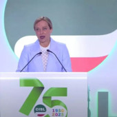 Lavoro, Meloni “In mille giorni creati più di un milione di posti”