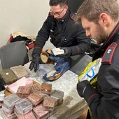 Blitz antidroga a Roma, 13 arresti tra Magliana e clan Senese