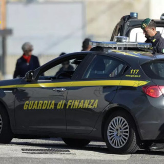 Occultati al fisco 5 milioni, sequestrati a Torino beni per 1,2 milioni
