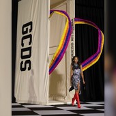 Ploom e GCDS sfilano insieme durante la Milano Fashion Week Ploom e GCDS sfilano insieme durante la Milano Fashion Week