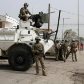Libano, Unifil “Ucciso un soldato della missione, altri due feriti”