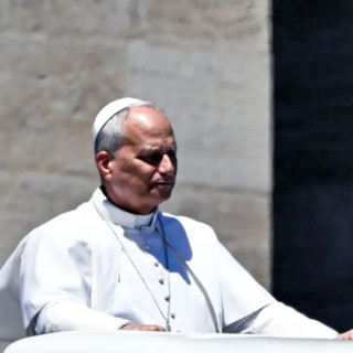 Papa Leone XIV “Assistiamo a preoccupante riabilitazione della guerra”