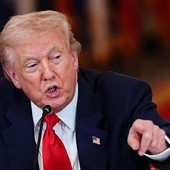 Trump “L’Iran ha 48 ore per l’accordo o sarà l’inferno” Trump “L’Iran ha 48 ore per l’accordo o sarà l’inferno”