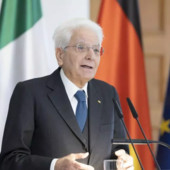 Mattarella “Laceranti violenze su donne e minori, serve sostegno”