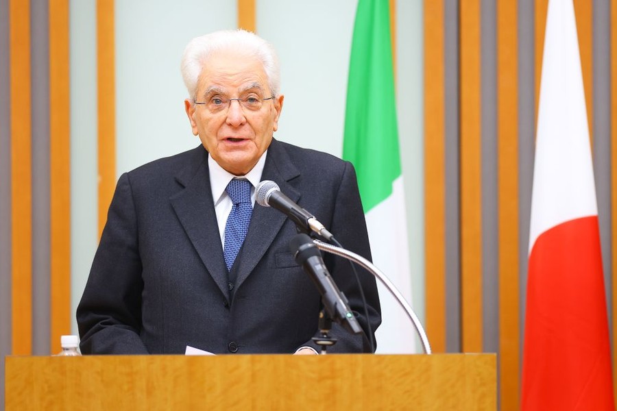Mattarella ricoverato a Roma per un intervento programmato