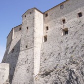 La fibra di Open Fiber abilita l’albergo diffuso nel borgo riminese di San Leo La fibra di Open Fiber abilita l’albergo diffuso nel borgo riminese di San Leo
