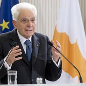 Mattarella “Parole del Papa punto fermo in momenti profonda angoscia”