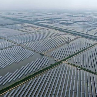 Produzione energetica, in Cina capacità installata supera 4 mld di KW