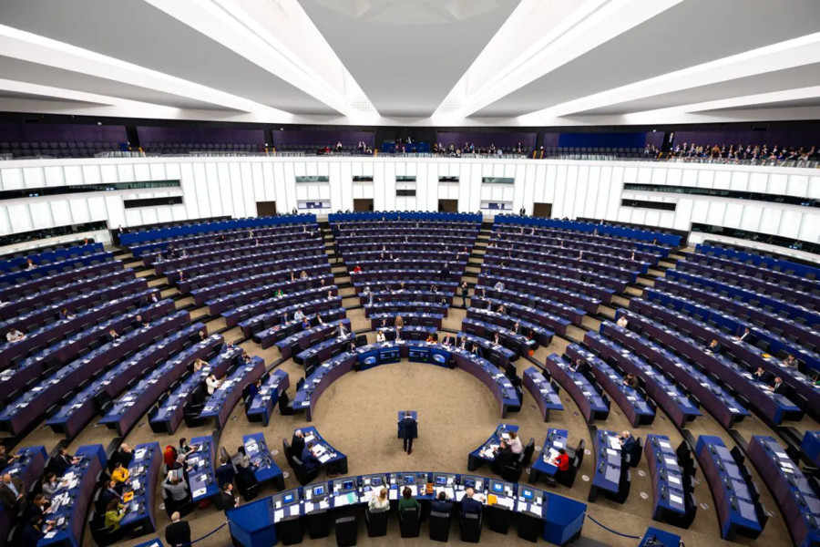 Ue, il Parlamento Europeo fissa le priorità per il bilancio 2027