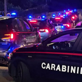 Sgominata a Reggio Calabria una rete di “armieri”, in 9 in manette