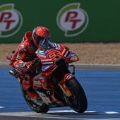 Marc Marquez trionfa nella prima sfida della MotoGp in Thailandia