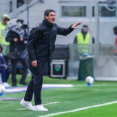 Chivu difende l’Inter “Certi drammi solo per noi, Bastoni ci ha messo la faccia” Chivu difende l’Inter “Certi drammi solo per noi, Bastoni ci ha messo la faccia”