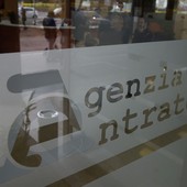 Ristrutturazione e residenza, da Agenzia Entrate chiarimenti sui tempi