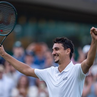 Sonego al secondo turno di Wimbledon, eliminato Arnaldi
