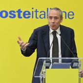 Poste Italiane lancia opas totalitaria su TIM