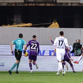 Il Napoli vince a Firenze 3-0 e vola solo in vetta