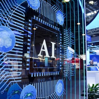 Rapporto Stanford, Cina in testa per pubblicazioni e brevetti sull’IA