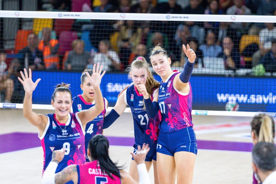 Scandicci vince il Mondiale Club di volley femminile, Conegliano ko 3-1 Scandicci vince il Mondiale Club di volley femminile, Conegliano ko 3-1