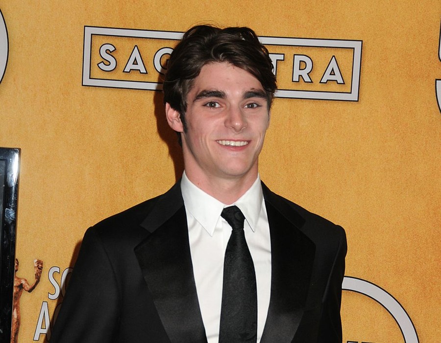 Morto a 34 anni RJ Mitte, il Walter White JR. di “Breaking Bad” Morto a 34 anni RJ Mitte, il Walter White JR. di “Breaking Bad”